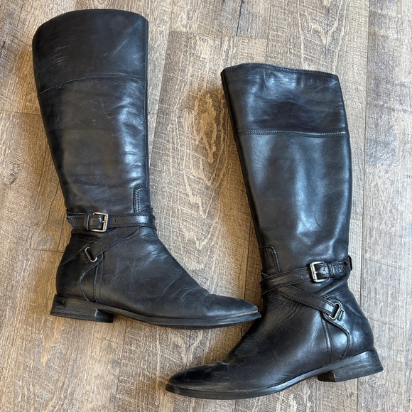 Clarks Black Heeled Boots with Leather Finish - Picture 1 of 5